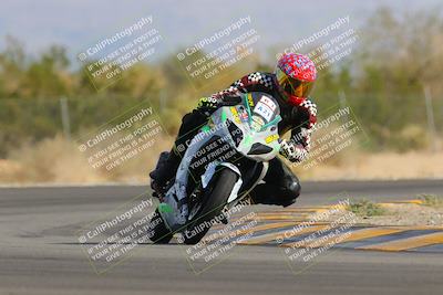 media/Nov-05-2022-SoCal Trackdays (Sat) [[f8d9b725ab]]/Turn 2 (1120am)/